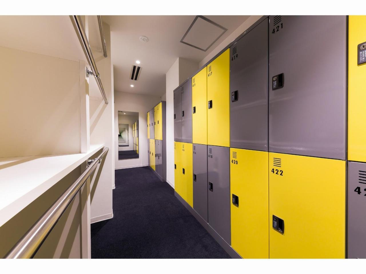 Capsule Hotel Valie Ebisucho Осака Екстер'єр фото