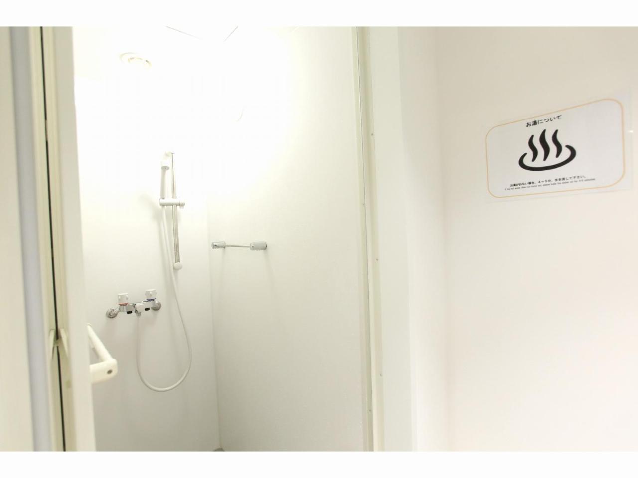 Capsule Hotel Valie Ebisucho Осака Екстер'єр фото