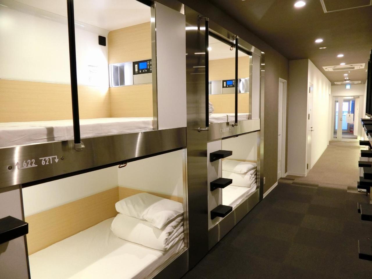 Capsule Hotel Valie Ebisucho Осака Екстер'єр фото